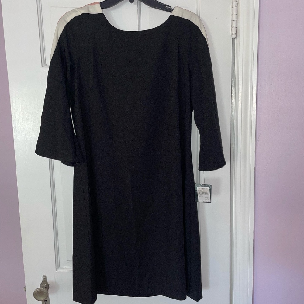 Gabby Skye Size 14 Brand New Black White and Pink Knee Length With Bell Sleeves